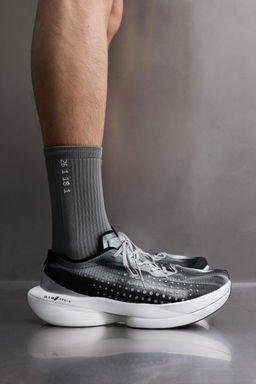 LONG-DISTANCE RUNNING TRAINERS - Zara фото 33