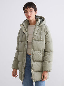 Kap??onlu Kad?n ?i?me Mont