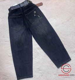 Джинсы широкие с ремнем