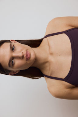 Top de deporte SoftMove con sujetador integrado - H&m фото 11