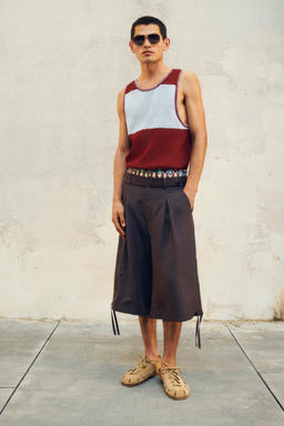 LIMITED EDITION RED TEXTURED TANK TOP