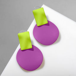 Серьги металл Яркость геометрия, мятый квадрат, цвет салатово-малиновый