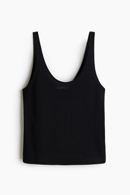 Top de tirantes con escote en U