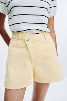 Z1975 HIGH-WAIST CROSSOVER WAIST DENIM SHORTS - Zara фото 6