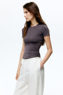 Camiseta entallada de modal - H&m фото 9