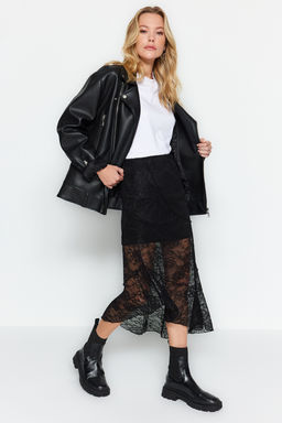 TRENDYOLMILLA Siyah Asimetrik Midi Astarl? Dantel Orme Etek TWOAW24ET00331 фото 4