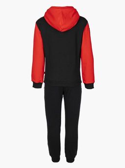 Костюм спортивный