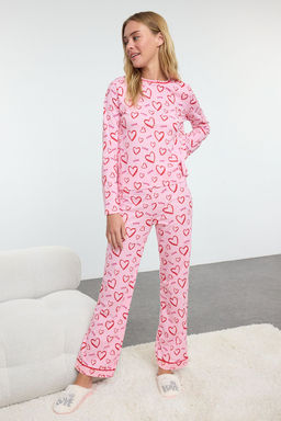 Trendyolmilla Pembe-Cok Renkli %100 Pamuklu Kalpli Biye Detayl? Orme Pijama Tak?m? THMAW25PT00191