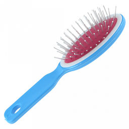 Расческа массажная Каприз 18х4,5х3,5см, полистирол, материал подушки: техническая резина, термоэластопласт, осветленные алюминиевые иглы с закругленным концом, цвета микс (Россия)