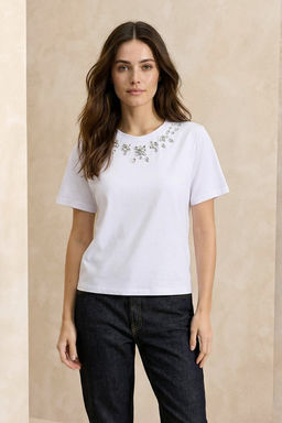 Beyaz Regular/Normal Kal?p Aksesuar Detayl? Tok %100 Pamuk Orme T-Shirt TWOSS26TS00007