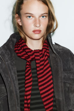 STRIPED KNIT BANDANA