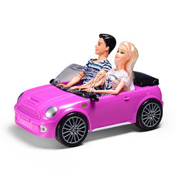 Машина с куклами