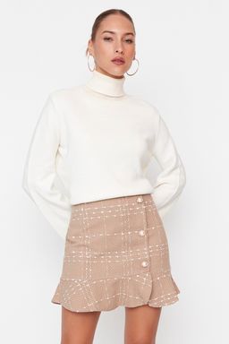 TRENDYOLMILLA Siyah Dugmeli Tuvit Kumas Etek Ucu Volanl? Mini Dokuma Etek TWOAW22ET0155 фото 3