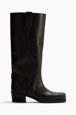 Botas a la rodilla