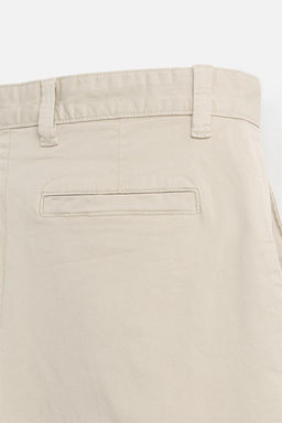 CHINO REGULAR FIT BERMUDA SHORTS - Zara фото 28
