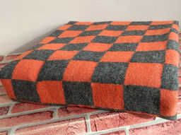 Одеяло 50% ОПШ-3 Клетка п/шерсть 100*140 оранж. с сер.
