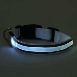 Ошейник с подсветкой Двойная полоса размер L, ОШ 45-52 х 2,5 см, 3 режима свечения белый - Пижон фото 2