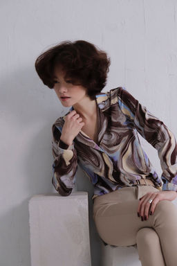 11539 Блуза с английским воротником коричнево-голубая - Martichelli фото 6