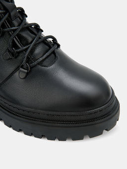 Ботинки женские LIVE