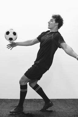 Camiseta de f?tbol con DryMove Regular Fit - H&m фото 11