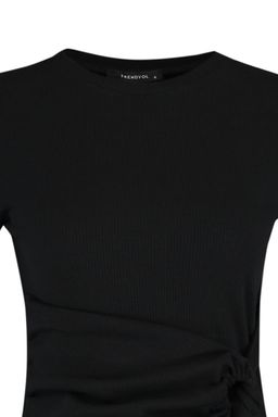 TRENDYOLMILLA Siyah Baglama Detayl? Bisiklet Yaka Triko Gorunumlu Mini Orme Elbise TWOSS22EL0751 фото 7