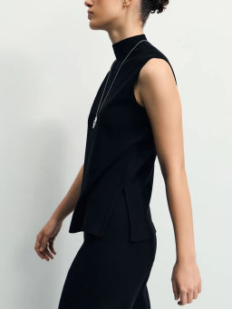 Трикотажный топ из вискозы / Zarina