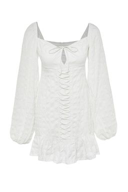 TRENDYOLMILLA Bridal Ekru Vucuda Oturan Dokulu Astarl? Dokuma K?sa Dugun/Nikah S?k Abiye Elbise TPRSS23EL00024  фото 15