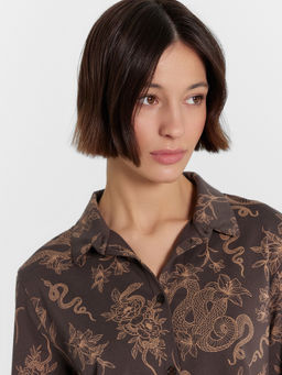 Пижама женская коричневая с принтом Змеи - Mark formelle фото 5