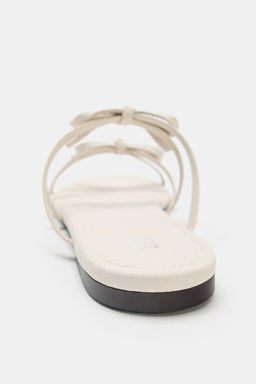 SANDALIA LAZOS PIEL / blanco
