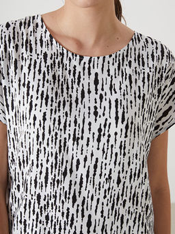 Bisiklet Yaka Desenli Kad?n Bluz