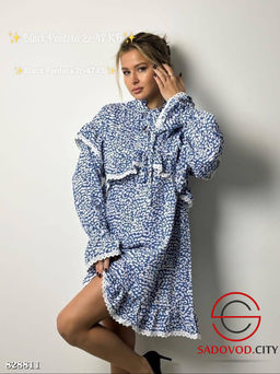 Платье женское с оборками и окантовкой из рюш