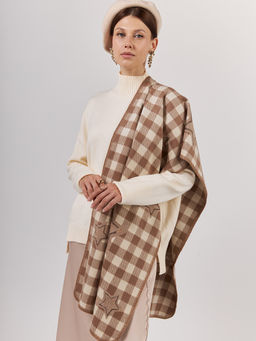 в СОСТАВЕ ШЕРСТЬ и КАШЕМИР Большой, мягкий, теплый однотонный двусторонний палантин.