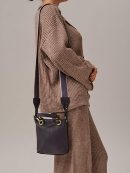 Сумка кожаная кросс-боди Deboro 30347 пыльно-фиолетовый