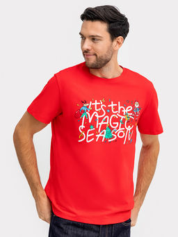 Футболка мужская новогодняя в красном цвете с печатью - Mark formelle фото 3