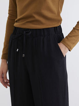 Beli Lastikli Dokulu Kad?n Pantolon