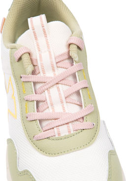 Кроссовки женские