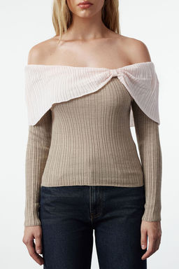 Siyah Carmen Yaka Renk Bloklu Fitted/Vucudu Saran Triko Kazak TWOAW25KZ00170 - Trendyolmilla фото 9