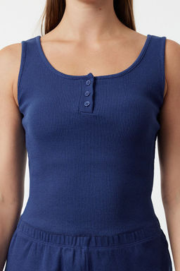 Trendyolmilla Ind?go Dugme Detayl? Fitilli Sortlu Orme Pijama Tak?m? THMSS23PT00179 фото 3