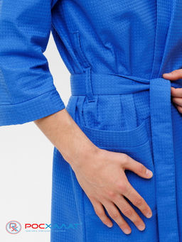 Мужской укороченный вафельный халат с планкой синий В-05 (16)