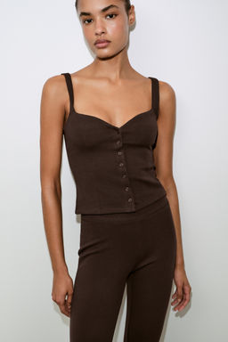 TOP ESCOTE CORAZ?N BOTONES / Marr?n - Zara фото 2