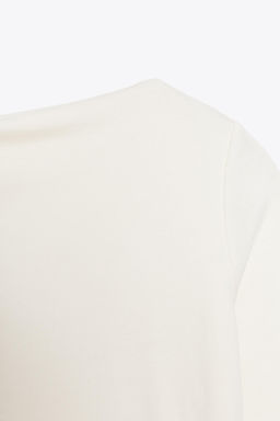 ASYMMETRIC LONG SLEEVE T-SHIRT - Zara фото 6