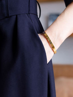 Платье-рубашка А-силуэта с поясом и карманами из плотного лиоцелла - Vilatte фото 4