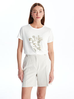 Bisiklet Yaka Bask?l? K?sa Kollu Kad?n Ti??rt