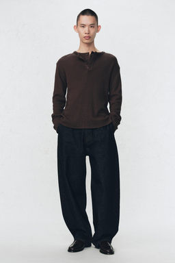 SOSHIOTSUKI x ZARA WAFFLE-KNIT HENLEY T-SHIRT