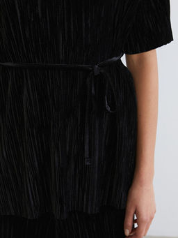 Bisiklet Yaka Beli Ku?akl? Kad?n Tunik