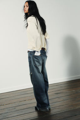 TRF BAGGY FOLDED RIPPED MID-WAIST JEANS - Zara фото 5