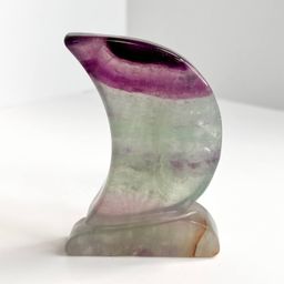 Месяц из Флюорита