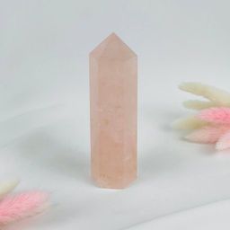 Кристалл из Розового кварца