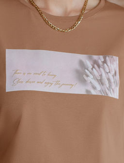 VILATTE / Футболка из премиального хлопка с авторским принтом  фото 2