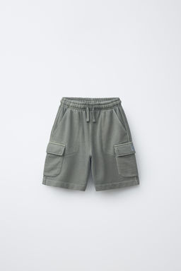 BERMUDA FELPA CARGO / verde lavado